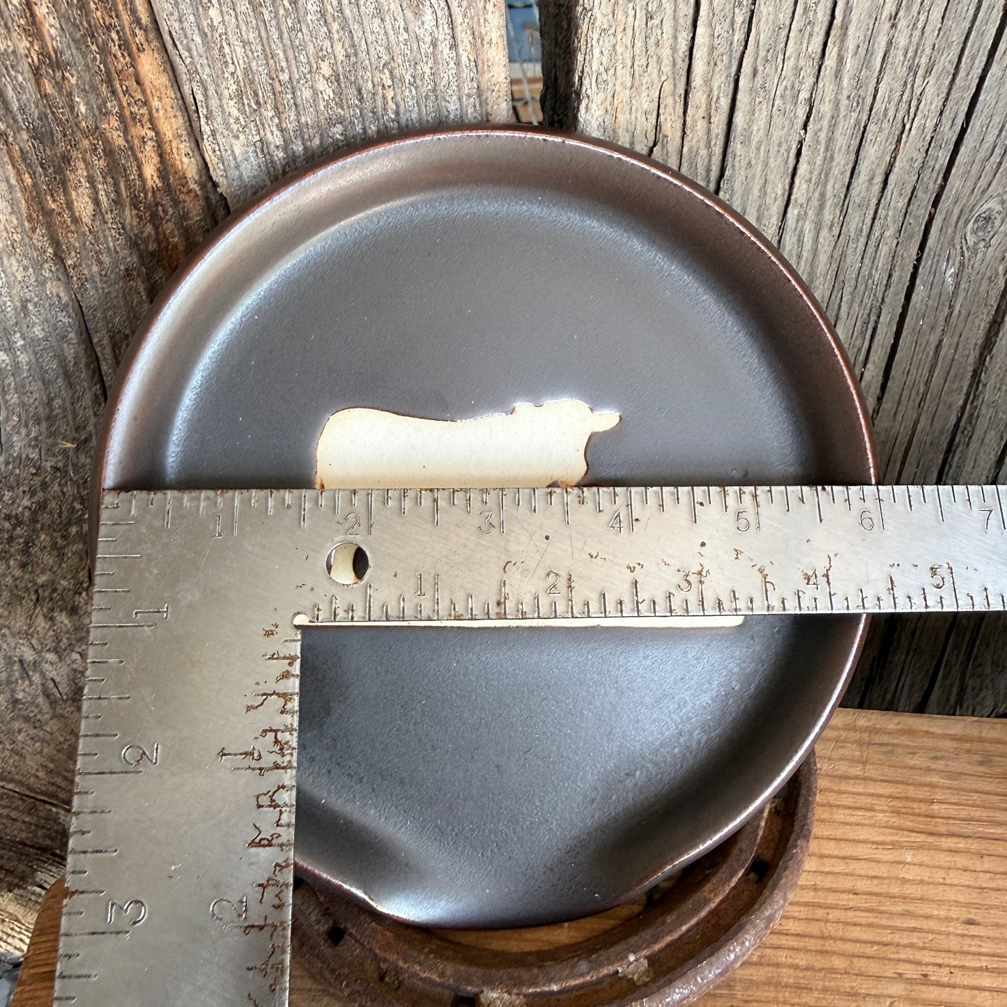 Soap dispenser and spoon rest - Cattle in Leather