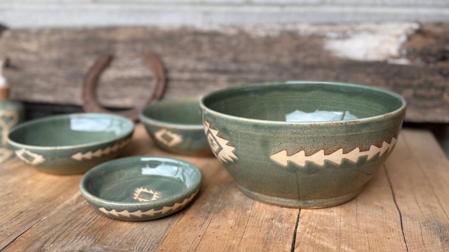 Set of small 4 bowls