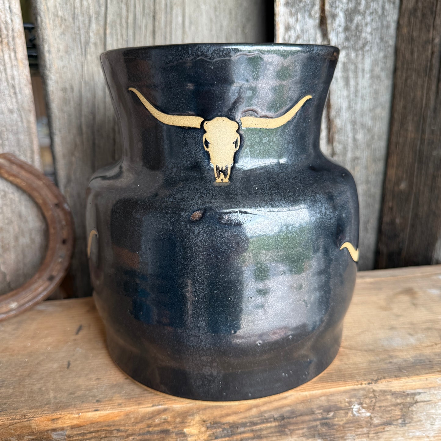 Kitchen Crock - Gunmetal Longhorn