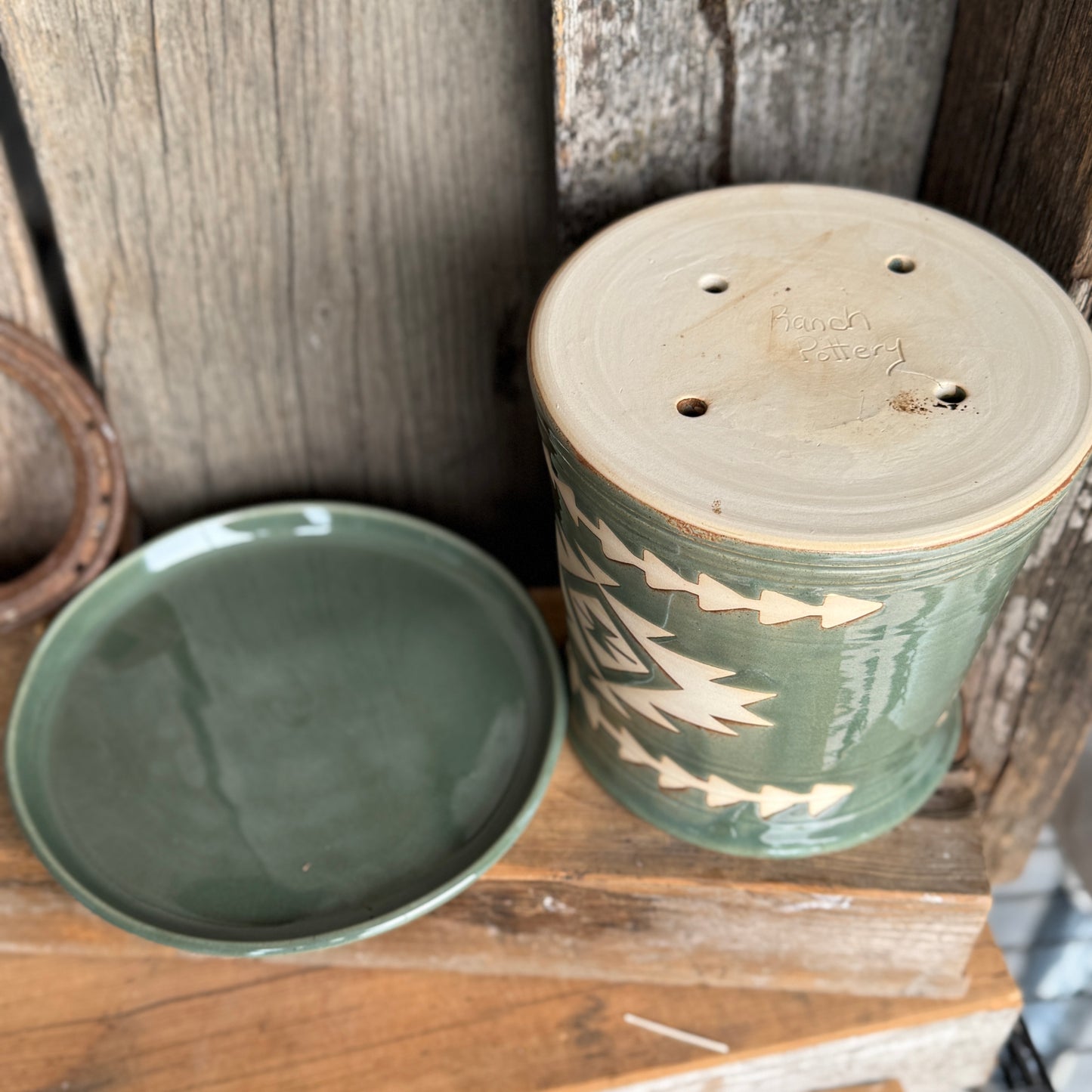 Planter pot