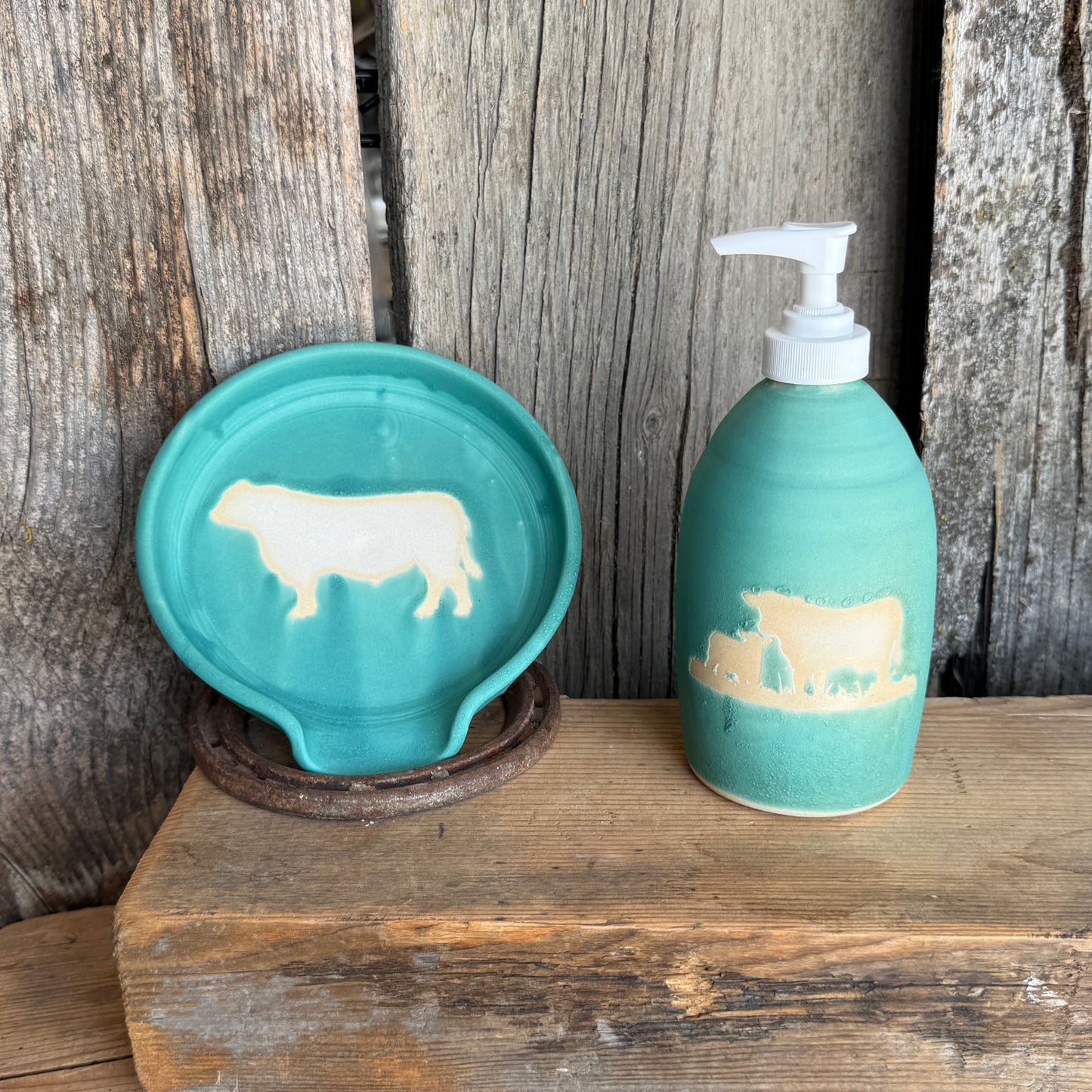 Soap dispenser and spoon rest -  Cattle in turquoise