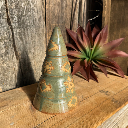 Christmas tree and cowboy hat tree topper