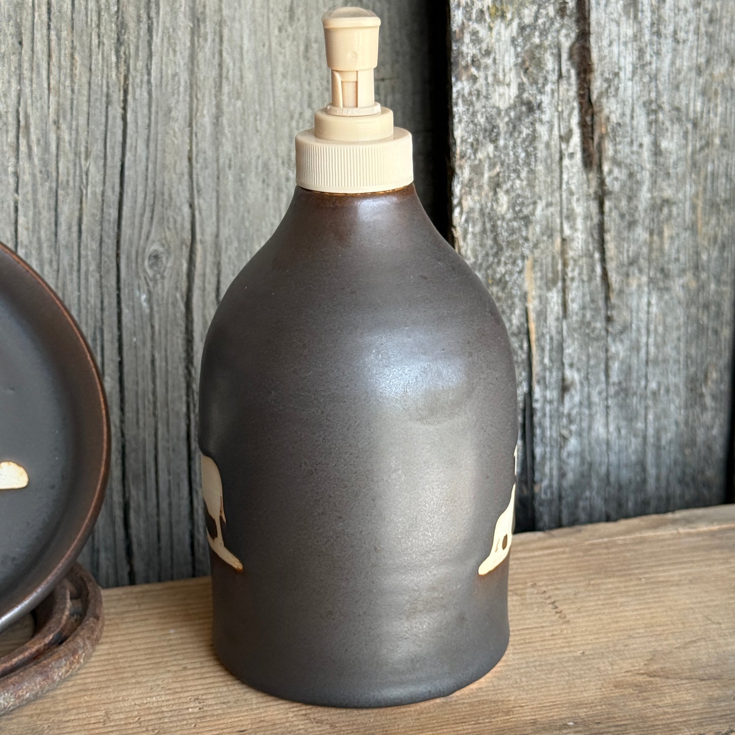 Soap dispenser and spoon rest -  Cattle in Leather