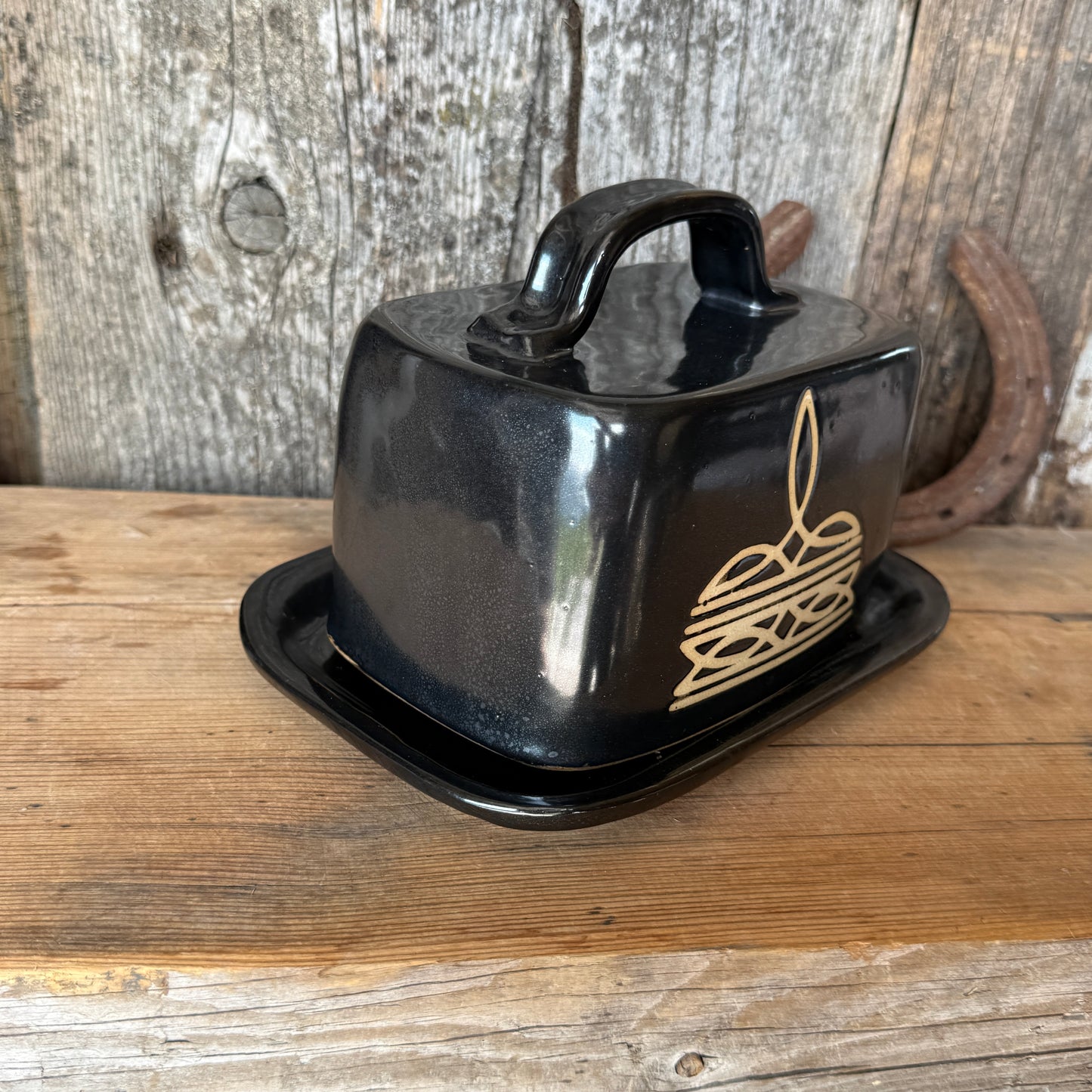 Butter Dish Gunmetal Bootstitch