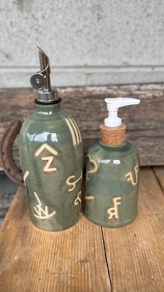 Set - soap dispenser and oil bottle