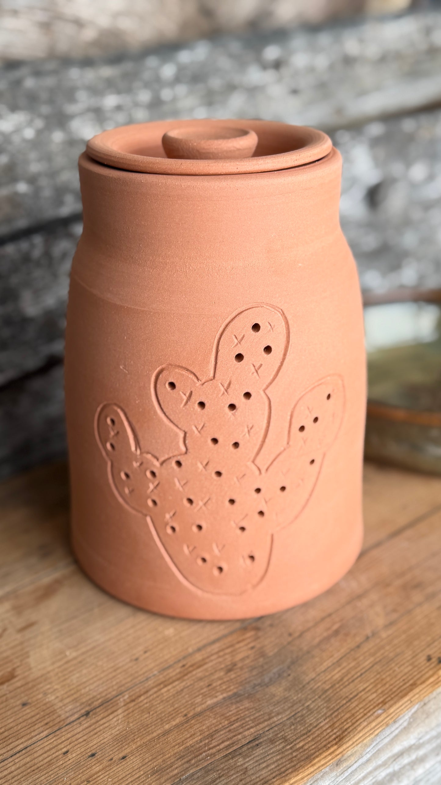 7” Prickly Pear Cactus Garlic Keeper and Grate Plate