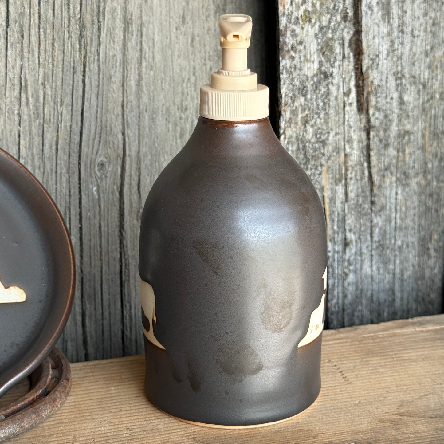 Soap dispenser and spoon rest -  Cattle in Leather