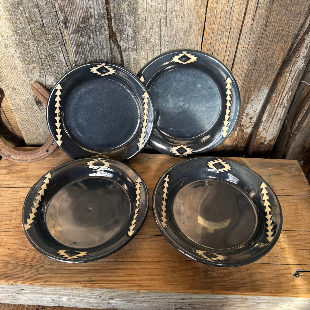 Bowl/ Plate Set of 4 small