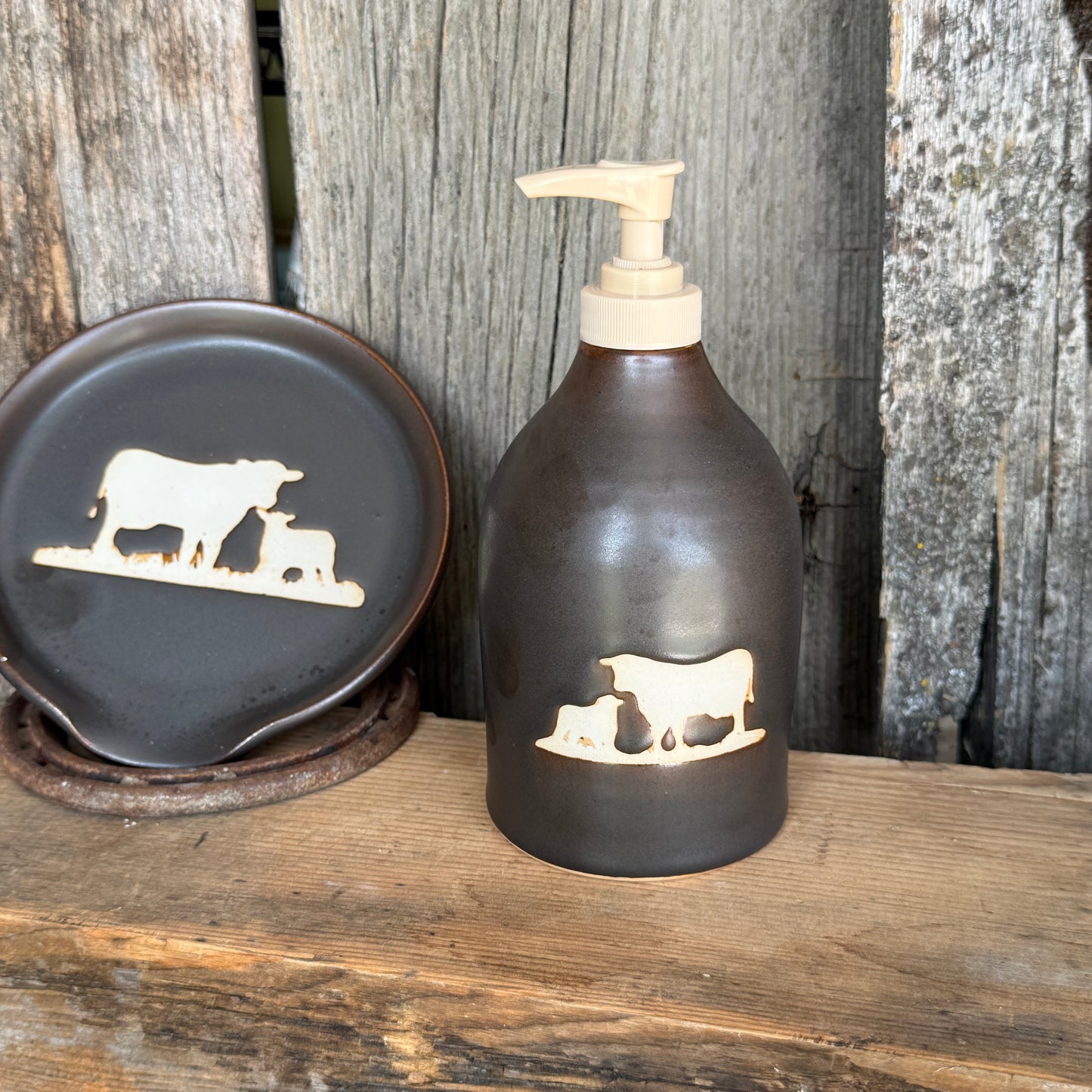 Soap dispenser and spoon rest -  Cattle in Leather