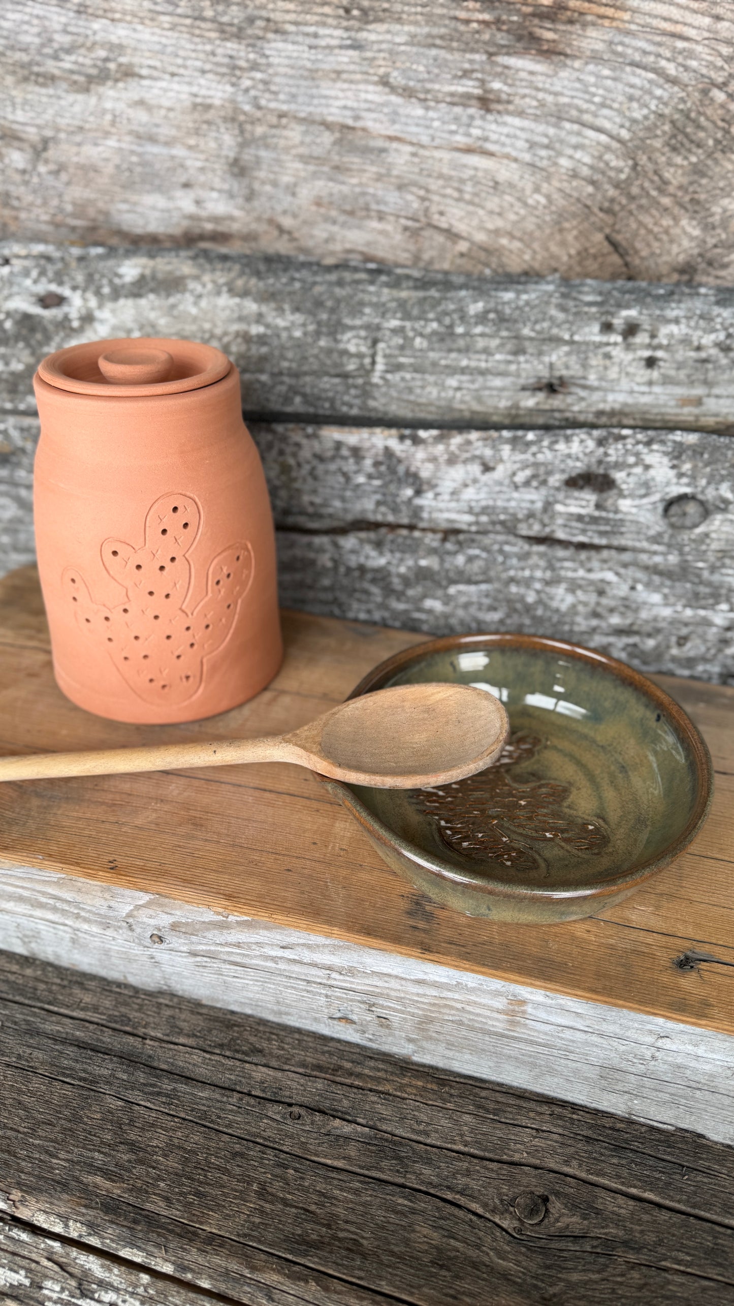 7” Prickly Pear Cactus Garlic Keeper and Grate Plate