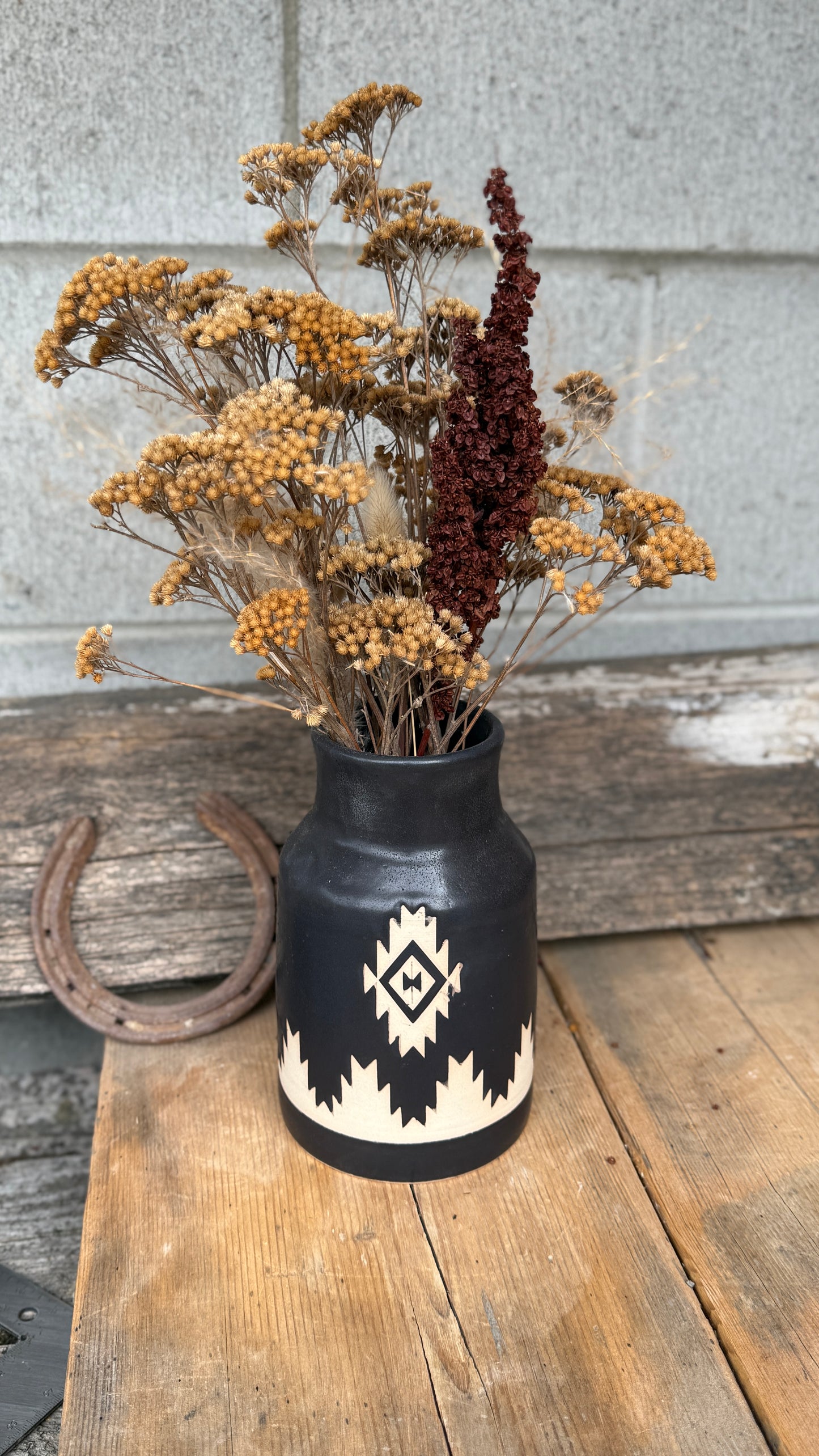 Vase - Southwestern - Black 6.5”
