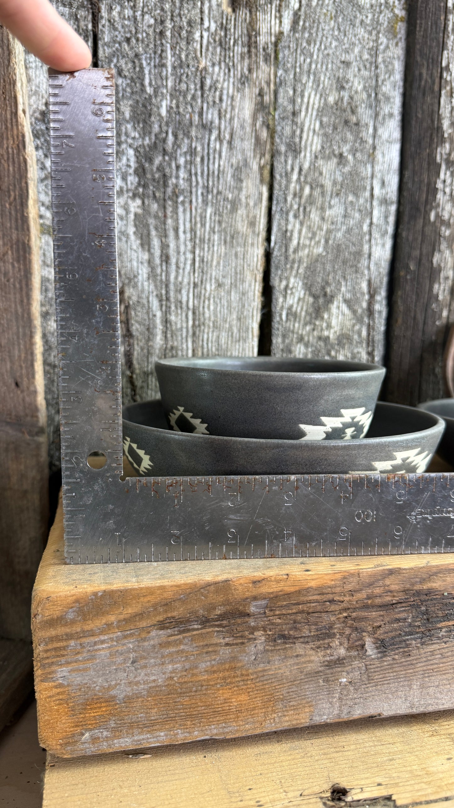 Girl dinner Bowl/plate set of 4 - River Rock