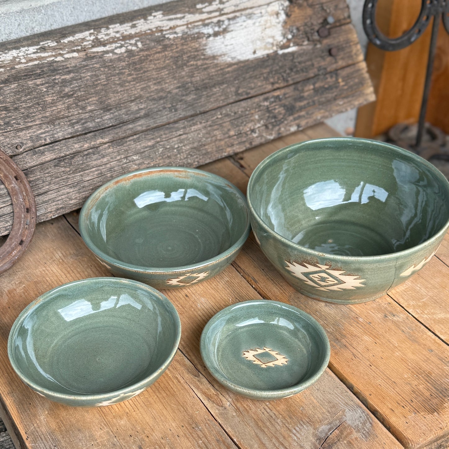 Set of small 4 bowls