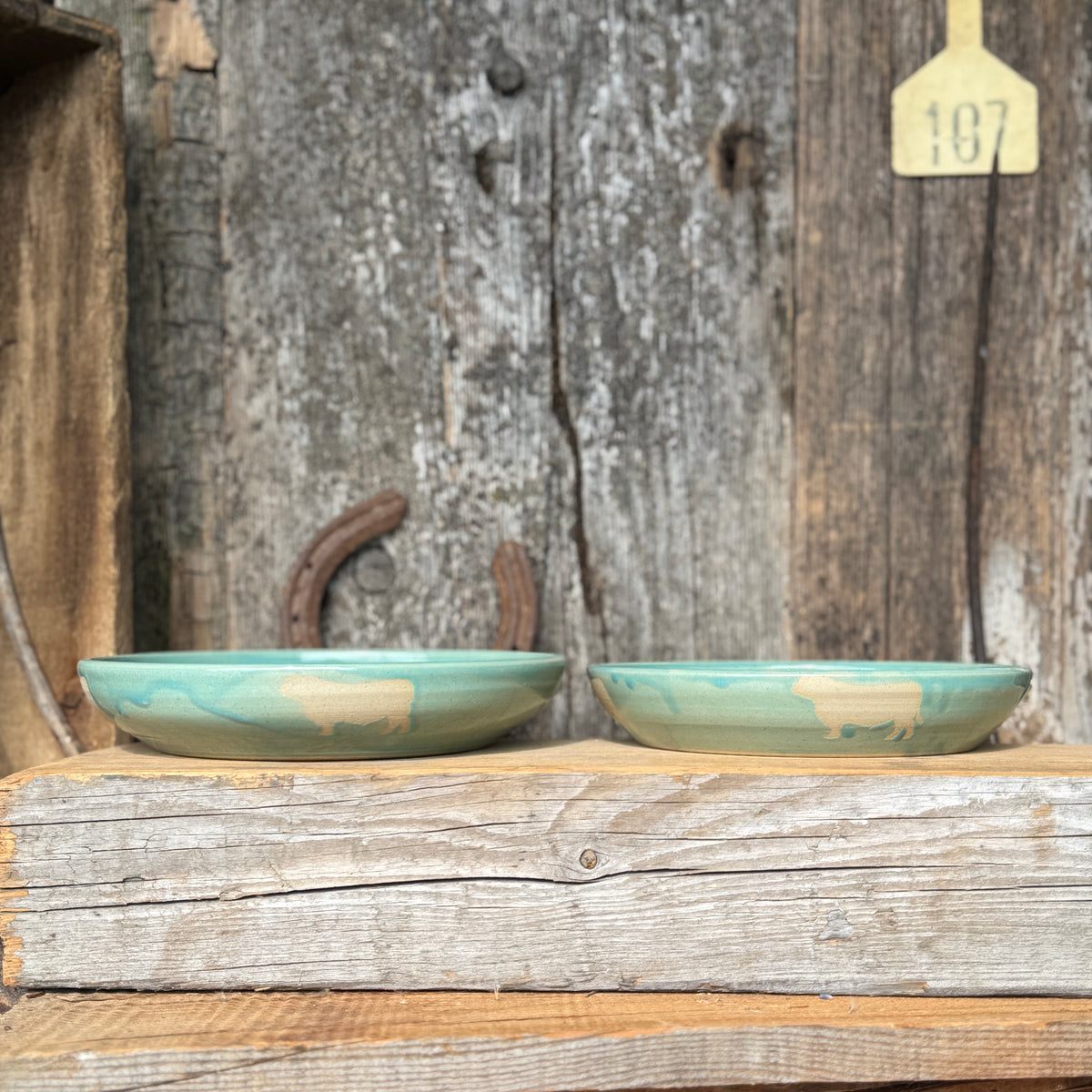 Girl Dinner Bowl/Plate Set of 2 Bulls