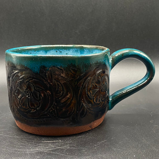 Cappuccino mug: Sheridan scroll